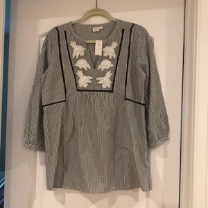 Brand New with Tags GAP Maternity Blouse